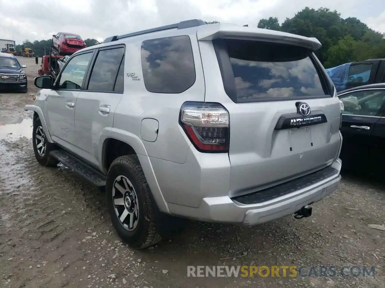 3 Photograph of a damaged car JTEPU5JR4M5932915 TOYOTA 4RUNNER 2021