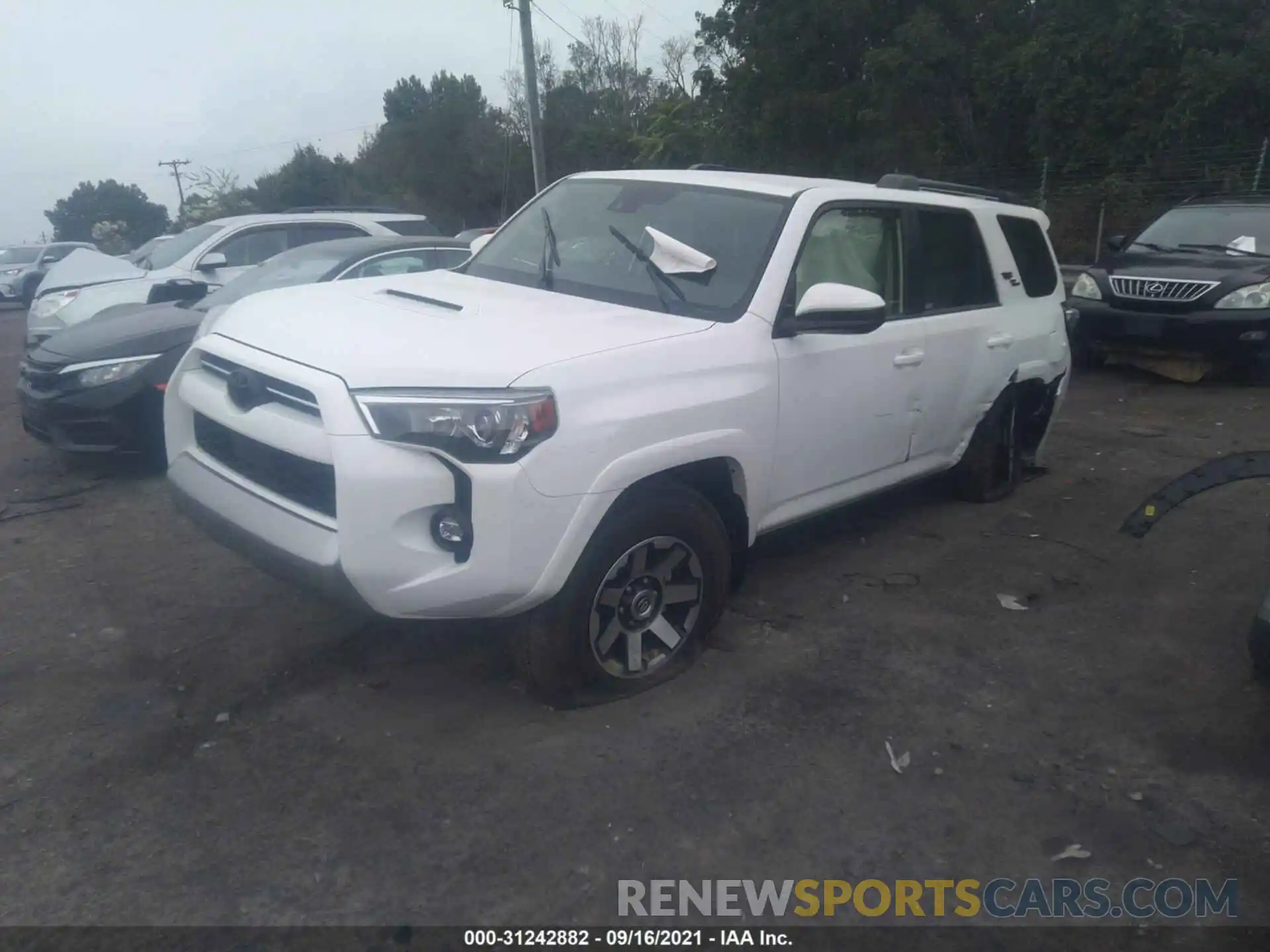 2 Photograph of a damaged car JTEPU5JR4M5957135 TOYOTA 4RUNNER 2021