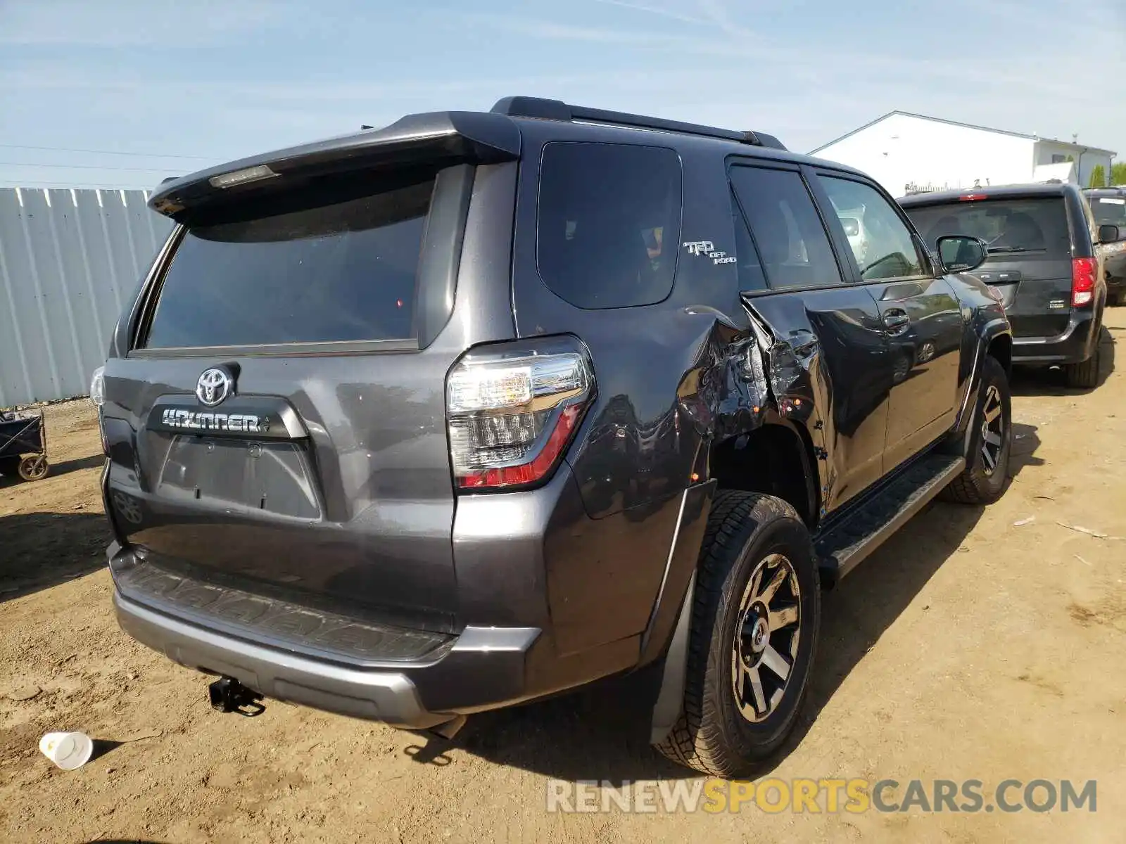 4 Photograph of a damaged car JTEPU5JR5M5929053 TOYOTA 4RUNNER 2021