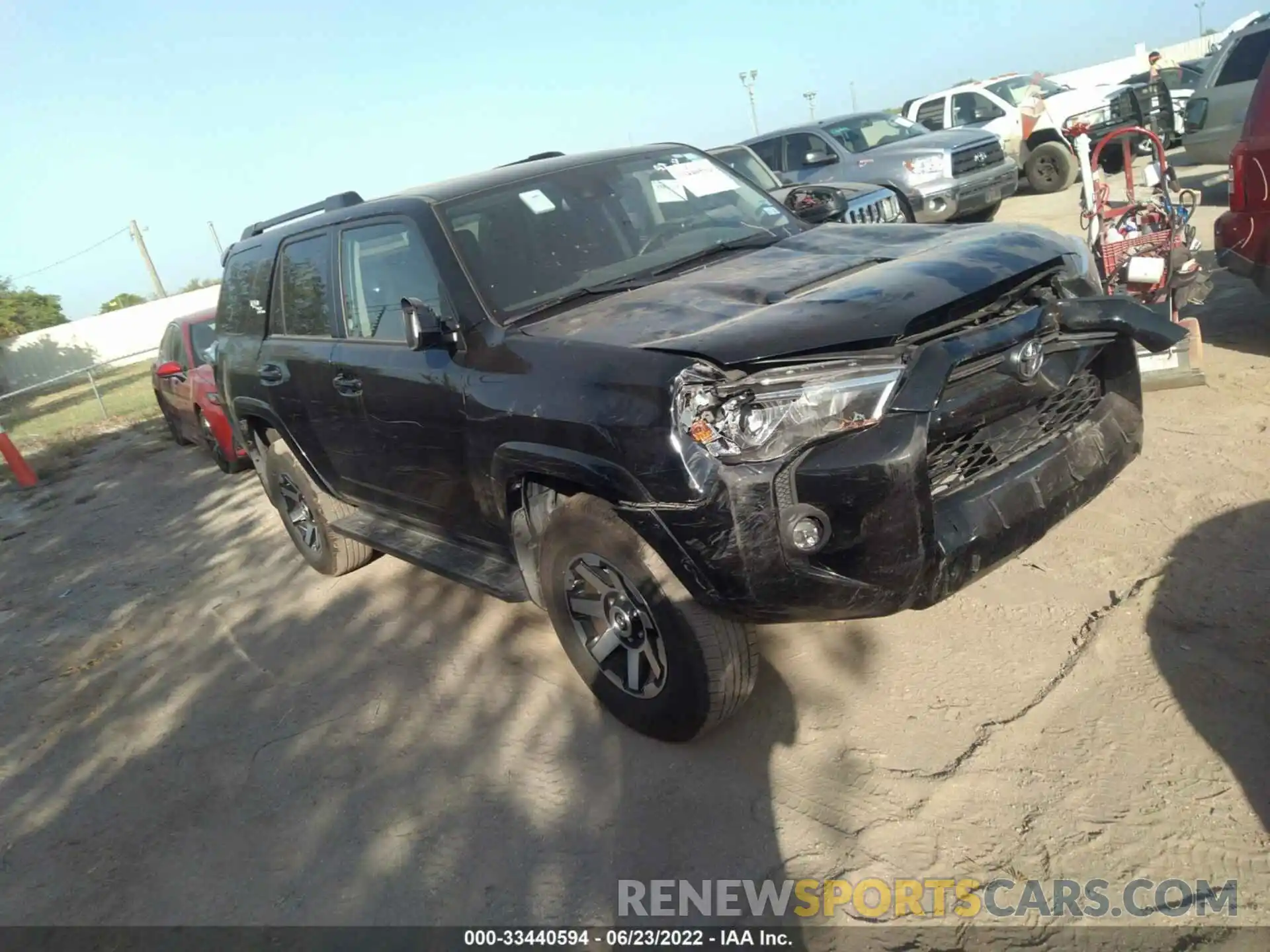 1 Photograph of a damaged car JTEPU5JR5M5930283 TOYOTA 4RUNNER 2021