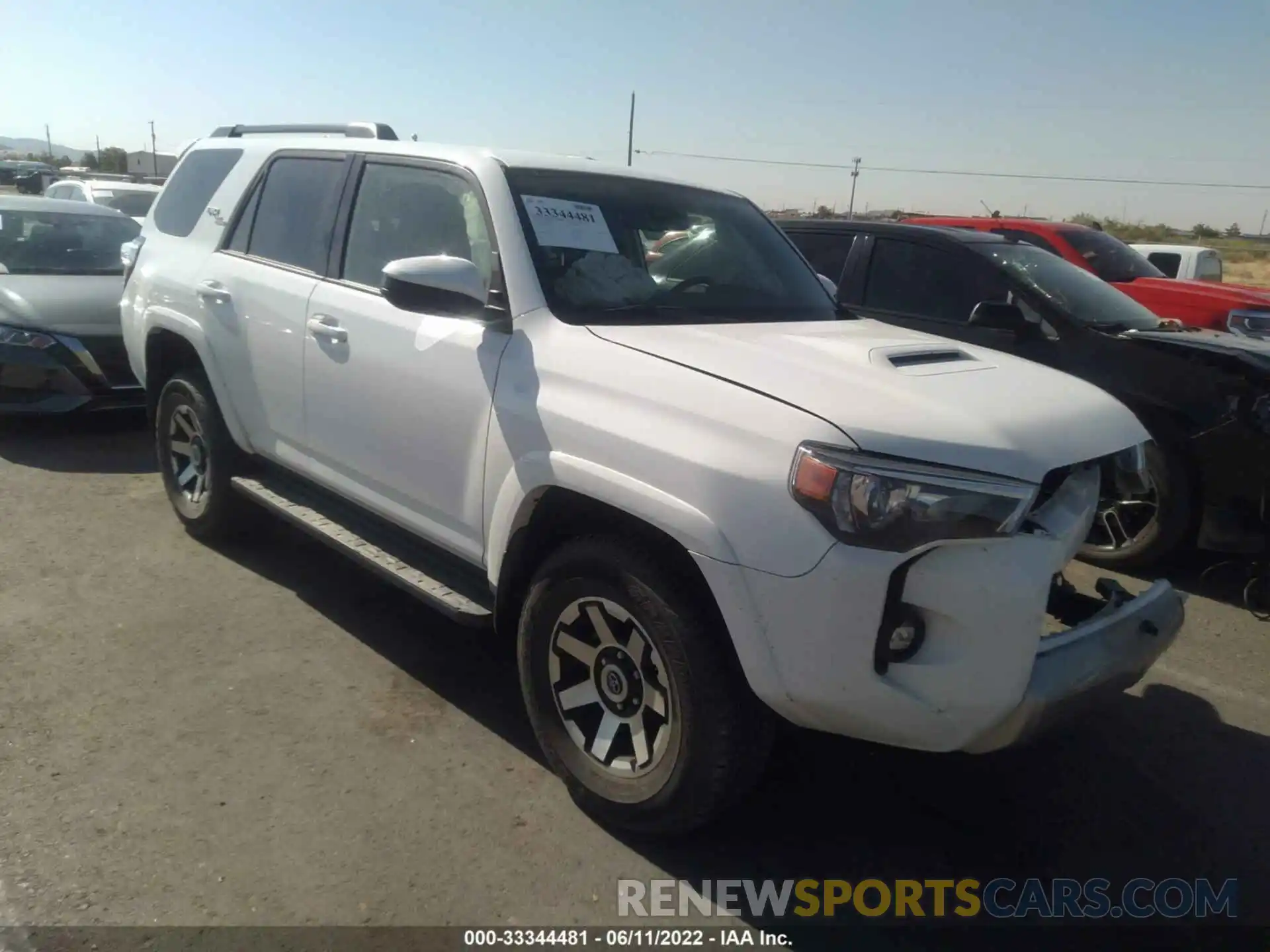 1 Photograph of a damaged car JTEPU5JR5M5936925 TOYOTA 4RUNNER 2021