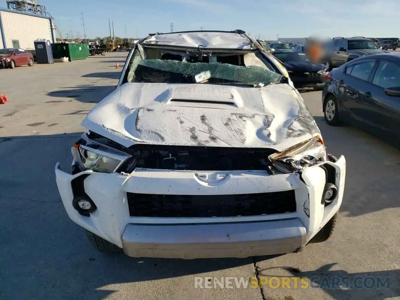 9 Photograph of a damaged car JTEPU5JR5M5943728 TOYOTA 4RUNNER 2021