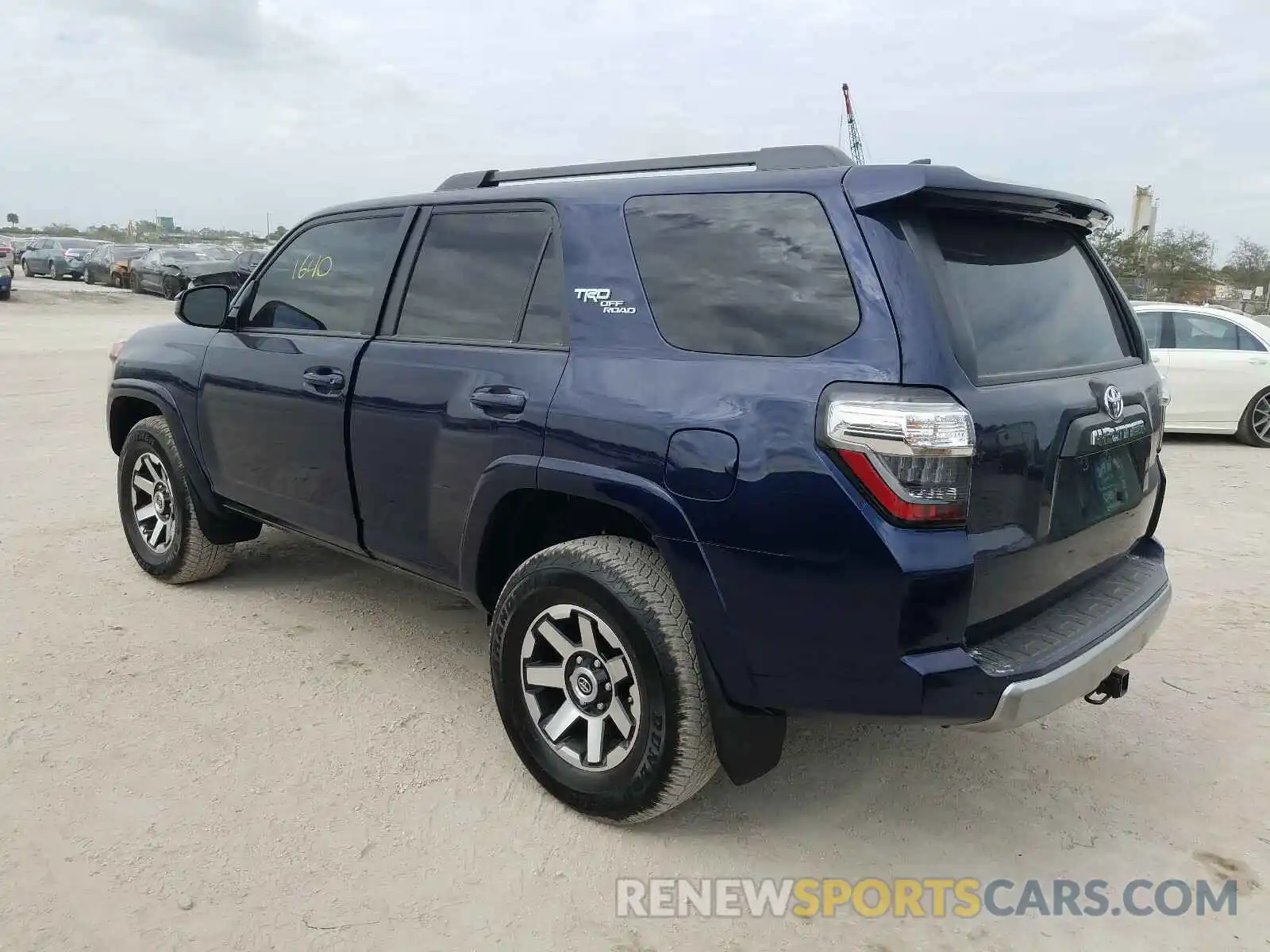 3 Photograph of a damaged car JTEPU5JR6M5872636 TOYOTA 4RUNNER 2021