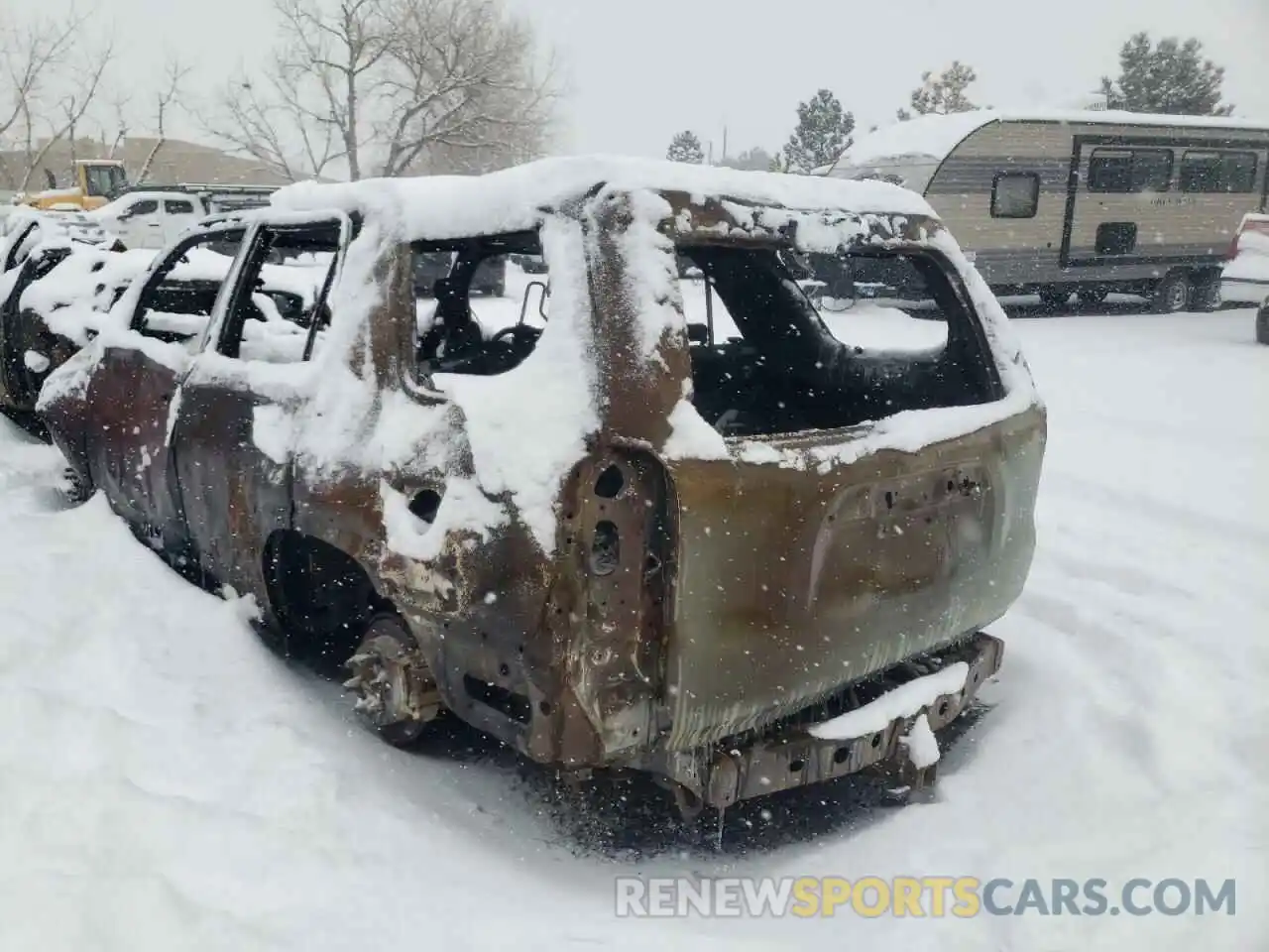 3 Photograph of a damaged car JTEPU5JR7M5870216 TOYOTA 4RUNNER 2021