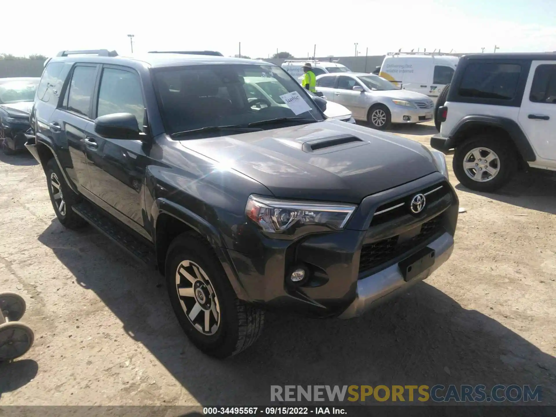 1 Photograph of a damaged car JTEPU5JR7M5899974 TOYOTA 4RUNNER 2021