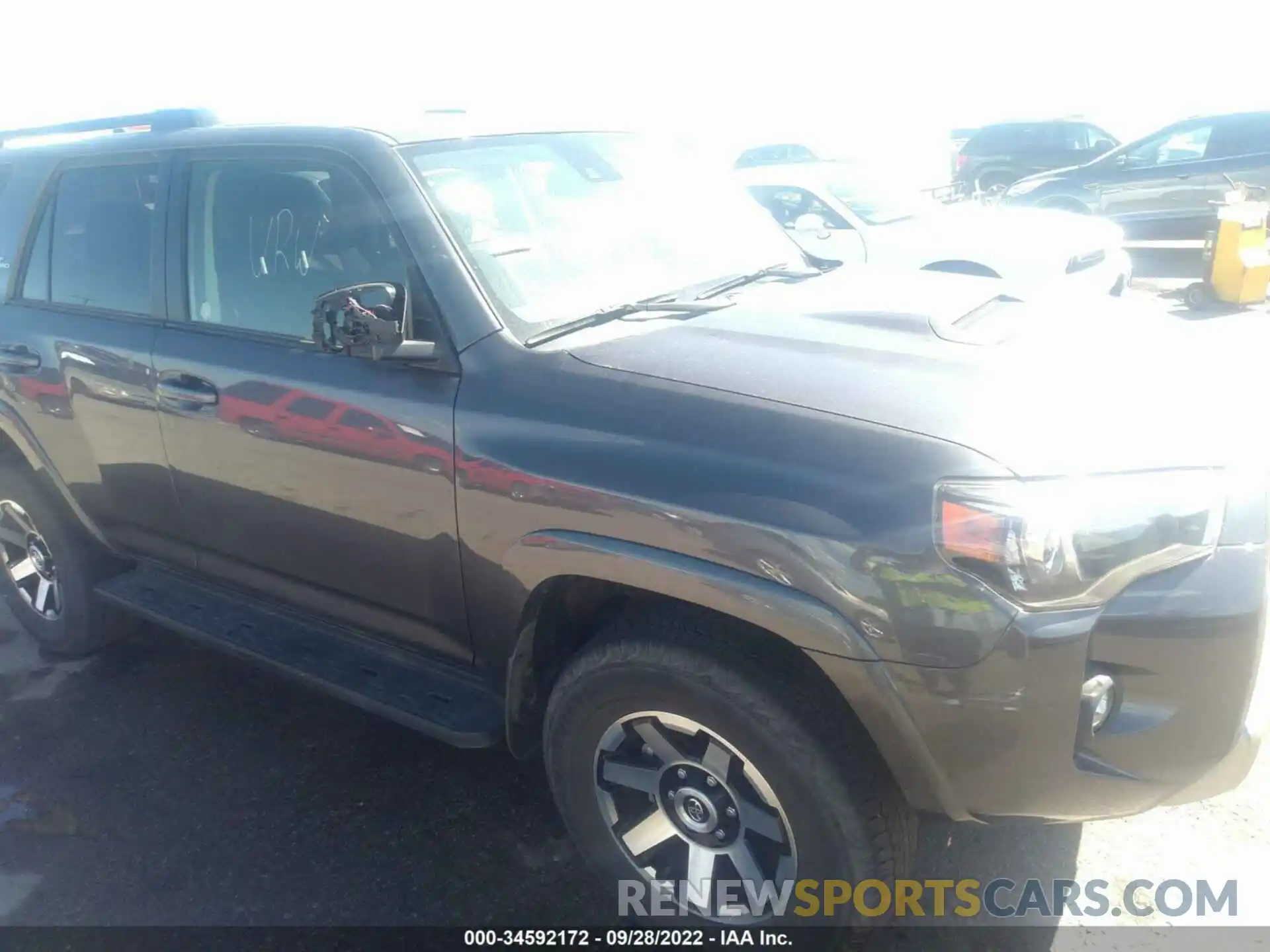 6 Photograph of a damaged car JTEPU5JR7M5930110 TOYOTA 4RUNNER 2021