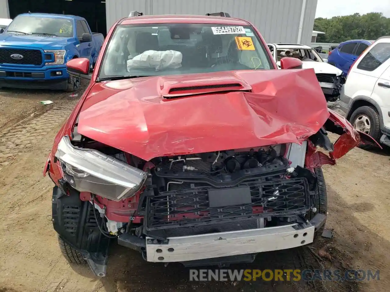 9 Photograph of a damaged car JTEPU5JR7M5930835 TOYOTA 4RUNNER 2021