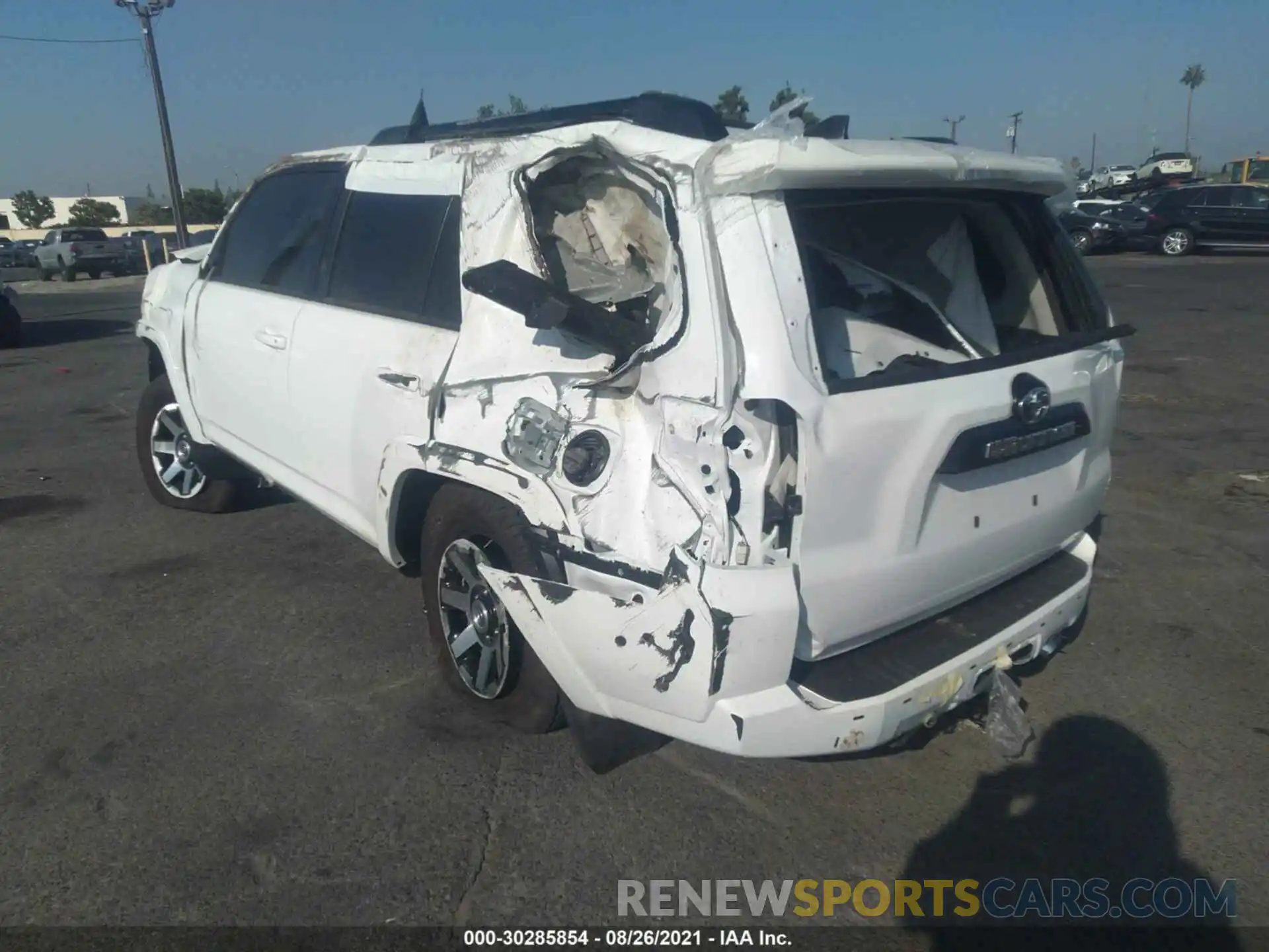 3 Photograph of a damaged car JTEPU5JR8M5885999 TOYOTA 4RUNNER 2021