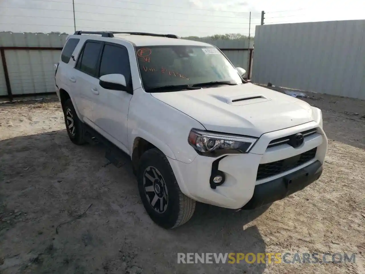 1 Photograph of a damaged car JTEPU5JR8M5899966 TOYOTA 4RUNNER 2021