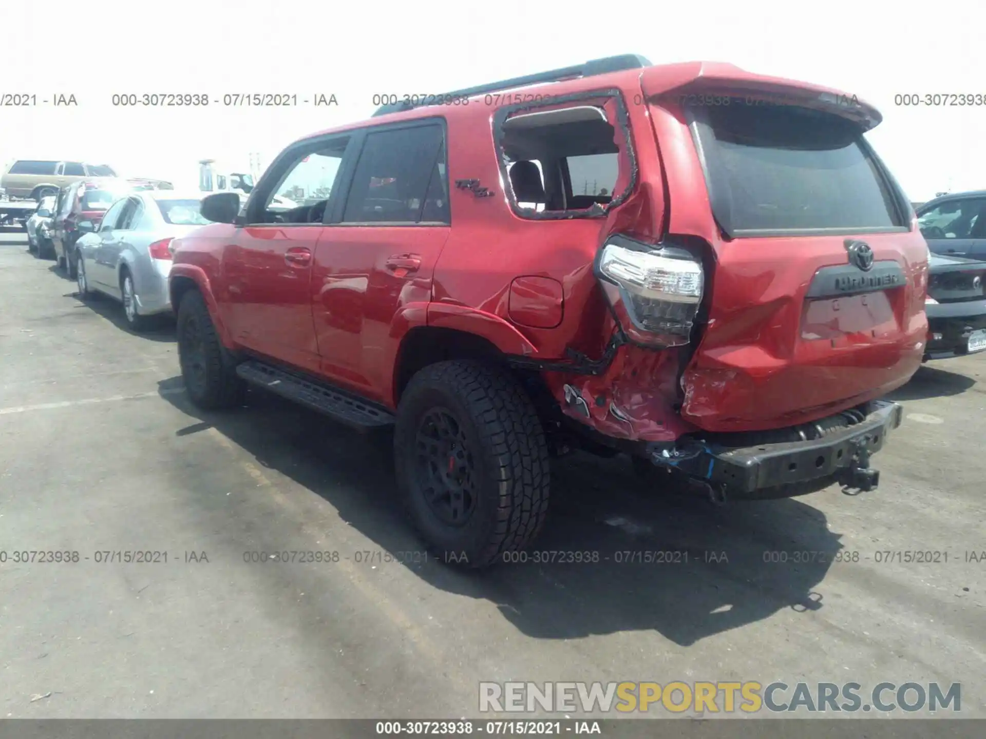 3 Photograph of a damaged car JTEPU5JR8M5908844 TOYOTA 4RUNNER 2021