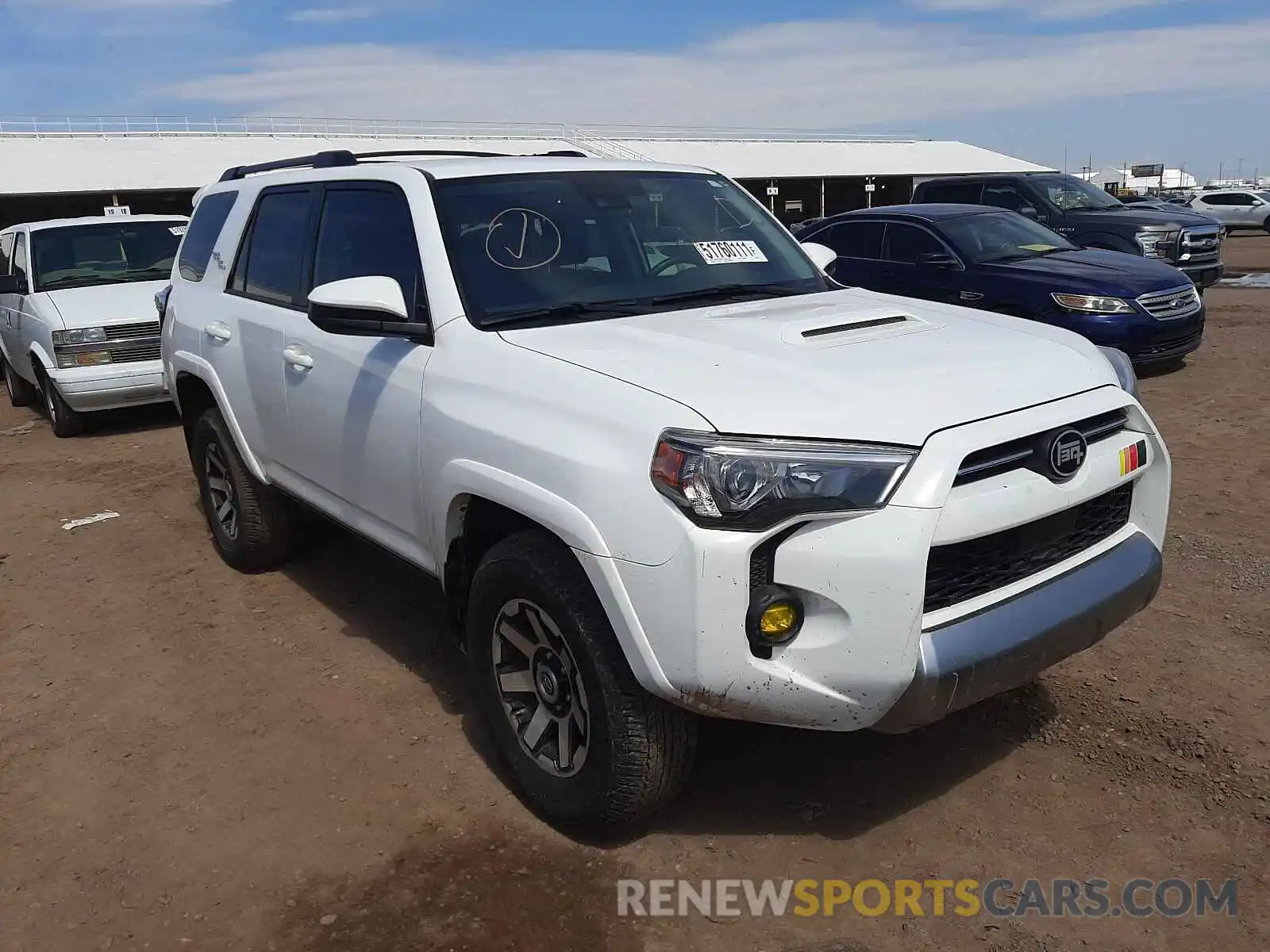 1 Photograph of a damaged car JTEPU5JR9M5856320 TOYOTA 4RUNNER 2021