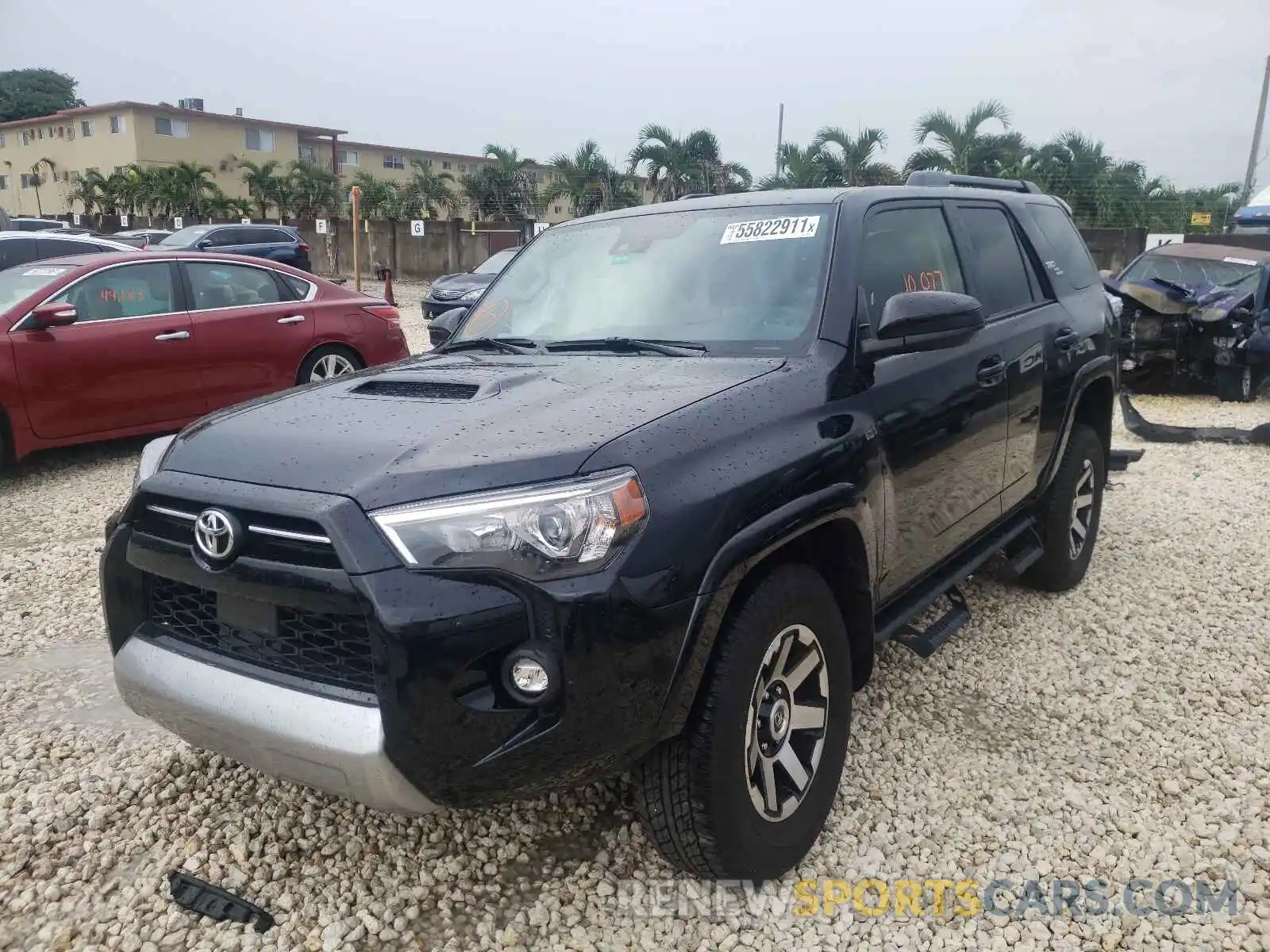 2 Photograph of a damaged car JTEPU5JR9M5900736 TOYOTA 4RUNNER 2021