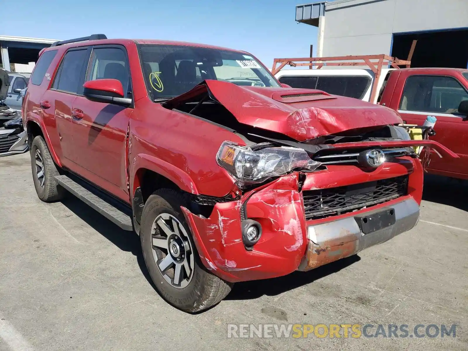 1 Photograph of a damaged car JTEPU5JRXM5902902 TOYOTA 4RUNNER 2021