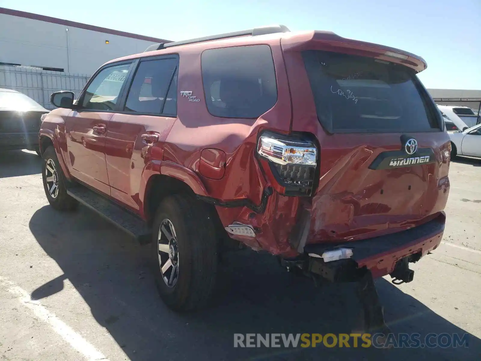 3 Photograph of a damaged car JTEPU5JRXM5902902 TOYOTA 4RUNNER 2021