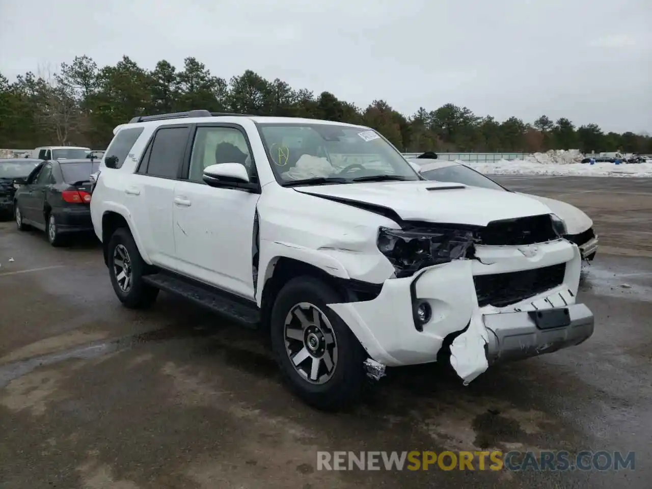 1 Photograph of a damaged car JTERU5JR0M5864914 TOYOTA 4RUNNER 2021