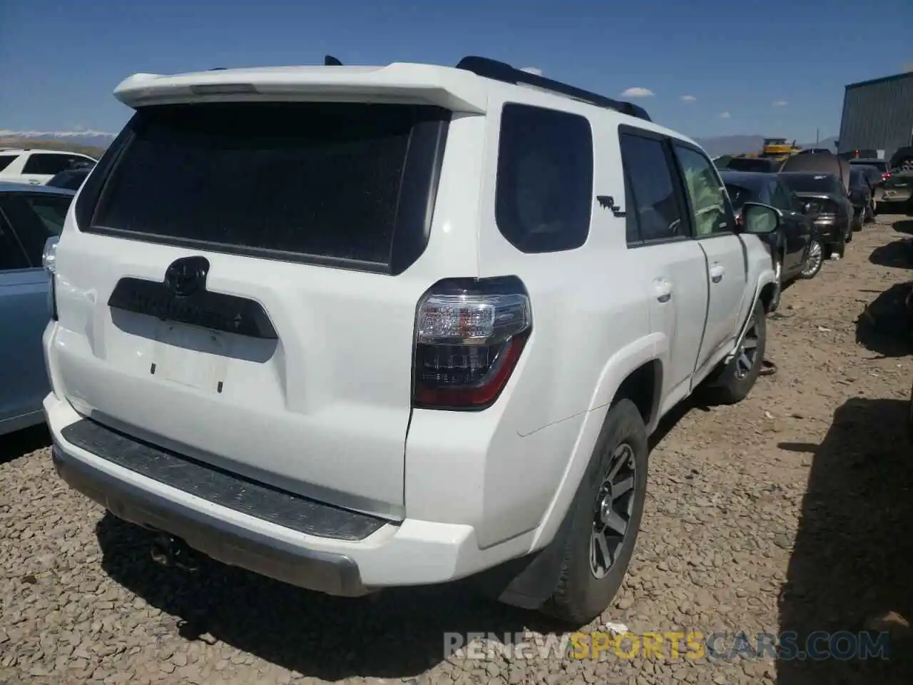 4 Фотография поврежденного автомобиля JTERU5JR0M5928417 TOYOTA 4RUNNER 2021