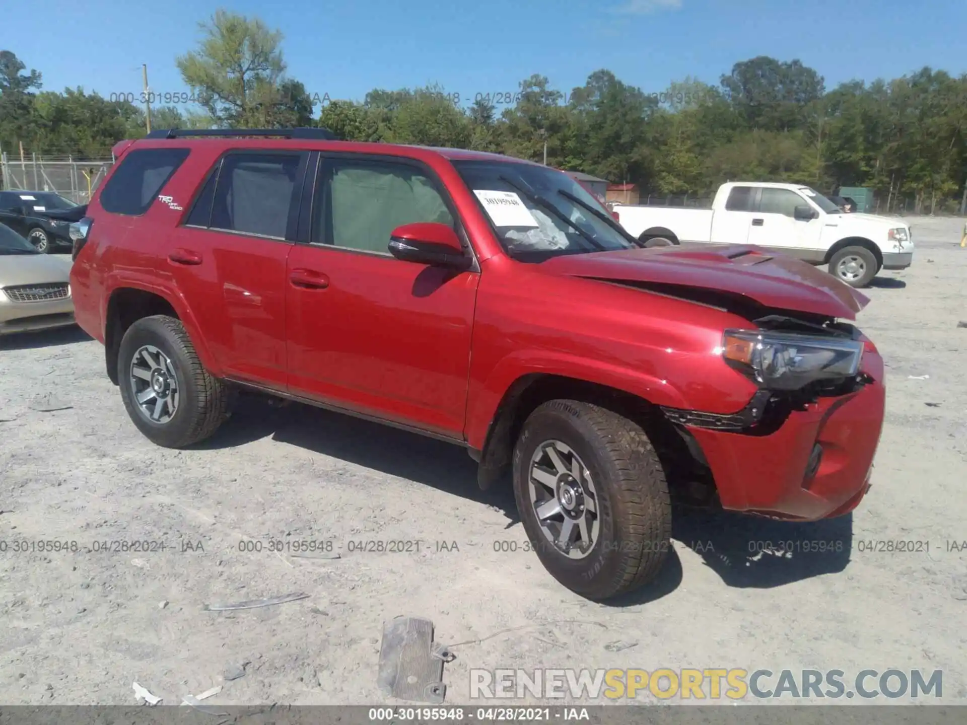 1 Photograph of a damaged car JTERU5JR1M5853825 TOYOTA 4RUNNER 2021