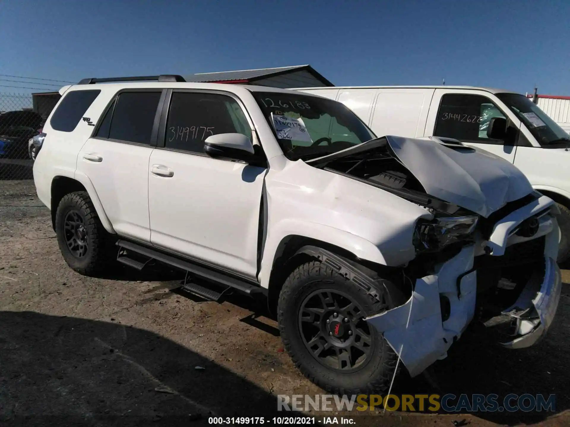 1 Photograph of a damaged car JTERU5JR1M5871953 TOYOTA 4RUNNER 2021