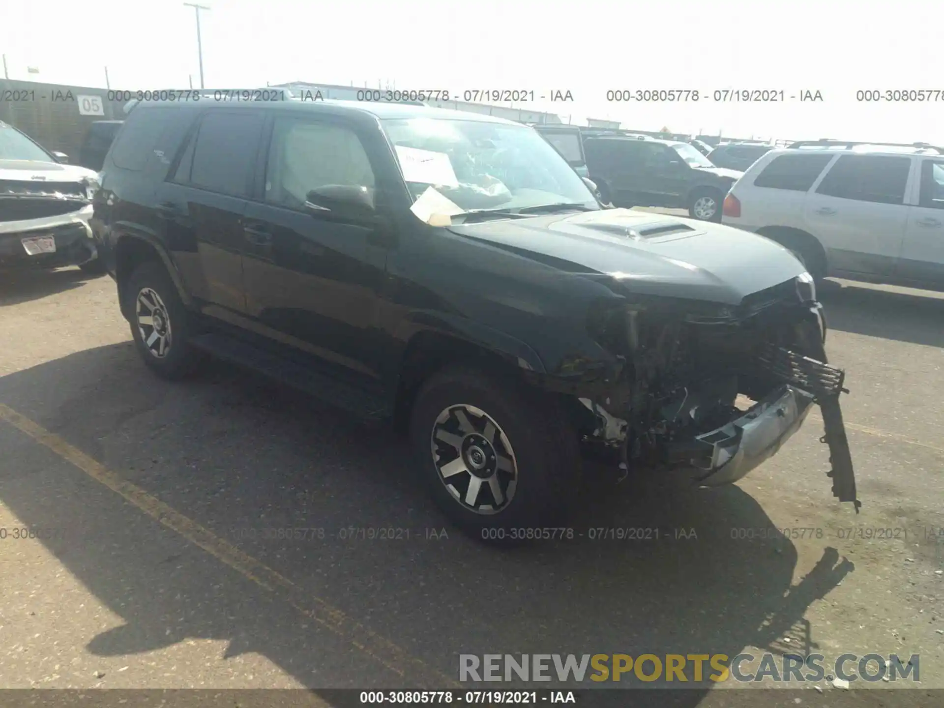 1 Photograph of a damaged car JTERU5JR1M5931665 TOYOTA 4RUNNER 2021