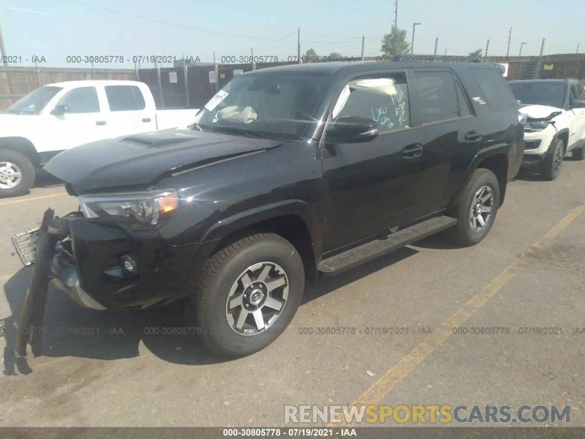 2 Фотография поврежденного автомобиля JTERU5JR1M5931665 TOYOTA 4RUNNER 2021