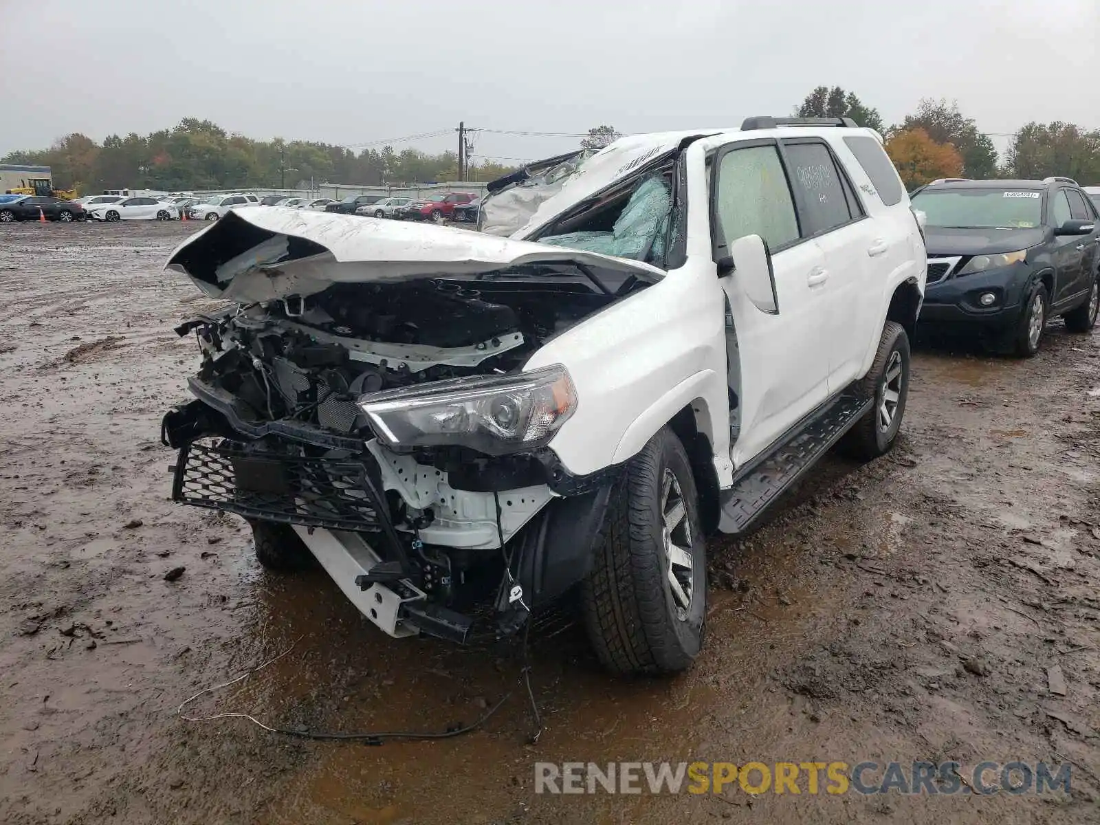 2 Photograph of a damaged car JTERU5JR2M5919332 TOYOTA 4RUNNER 2021