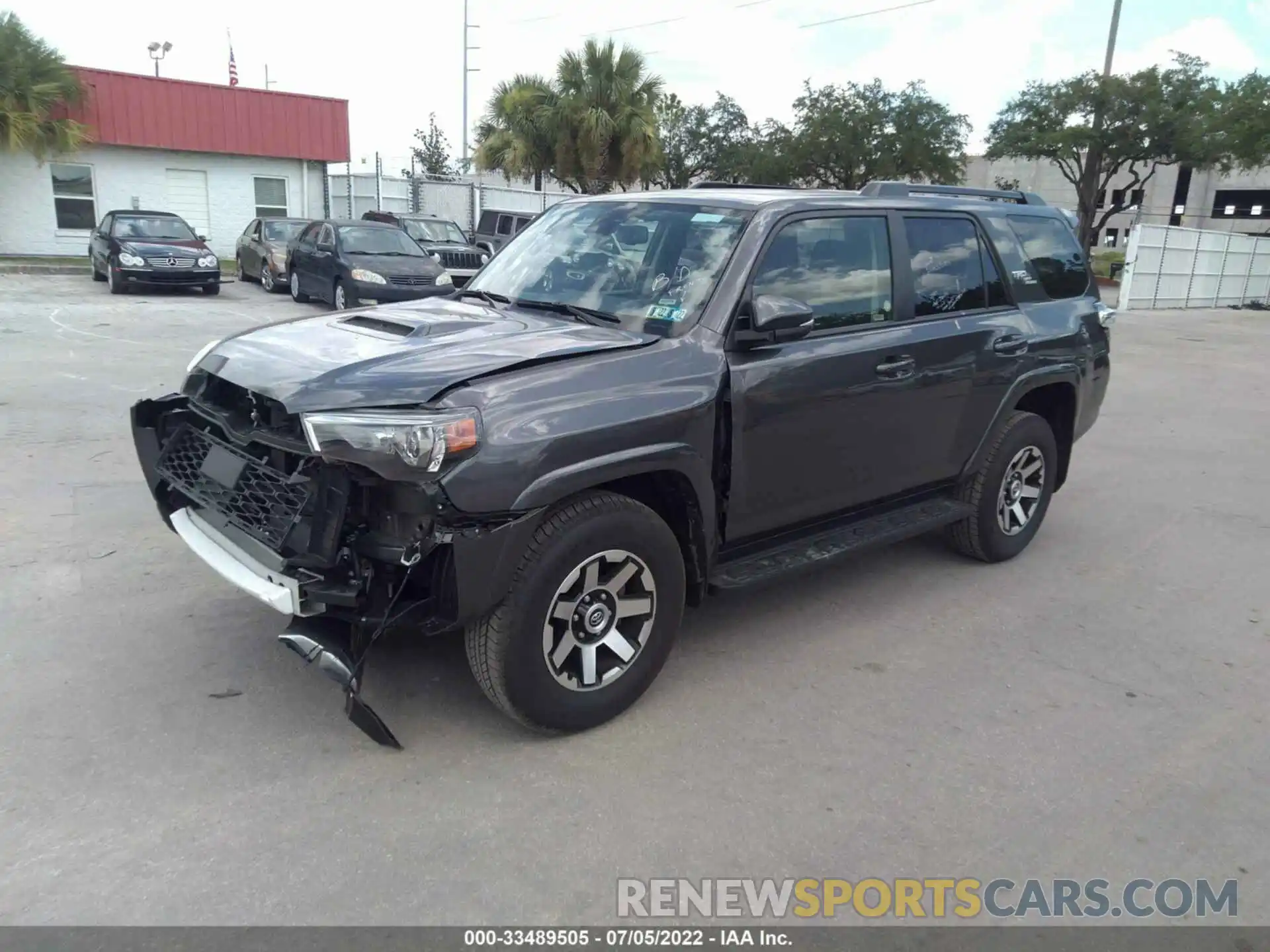 2 Фотография поврежденного автомобиля JTERU5JR2M5920156 TOYOTA 4RUNNER 2021