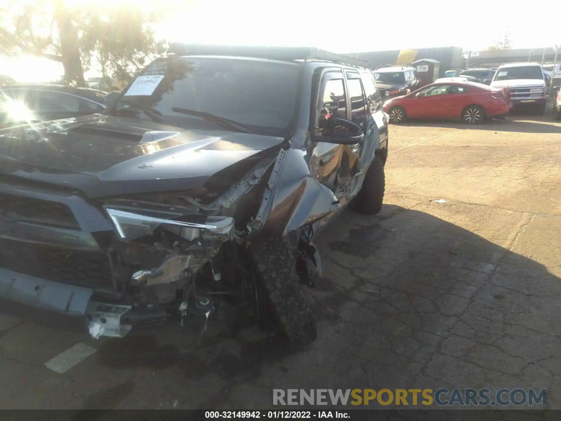 6 Photograph of a damaged car JTERU5JR3M5844091 TOYOTA 4RUNNER 2021