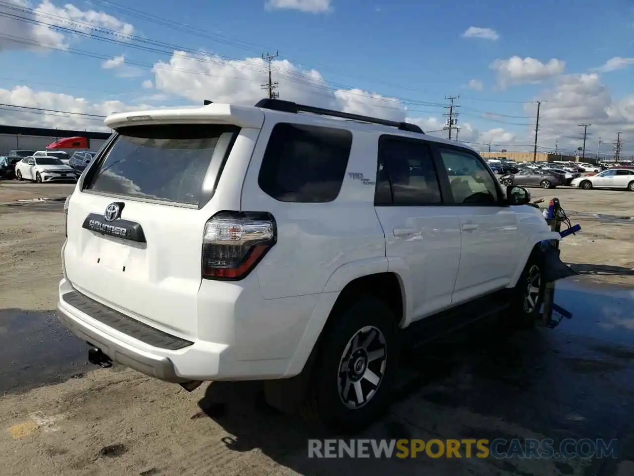 4 Фотография поврежденного автомобиля JTERU5JR3M5912695 TOYOTA 4RUNNER 2021