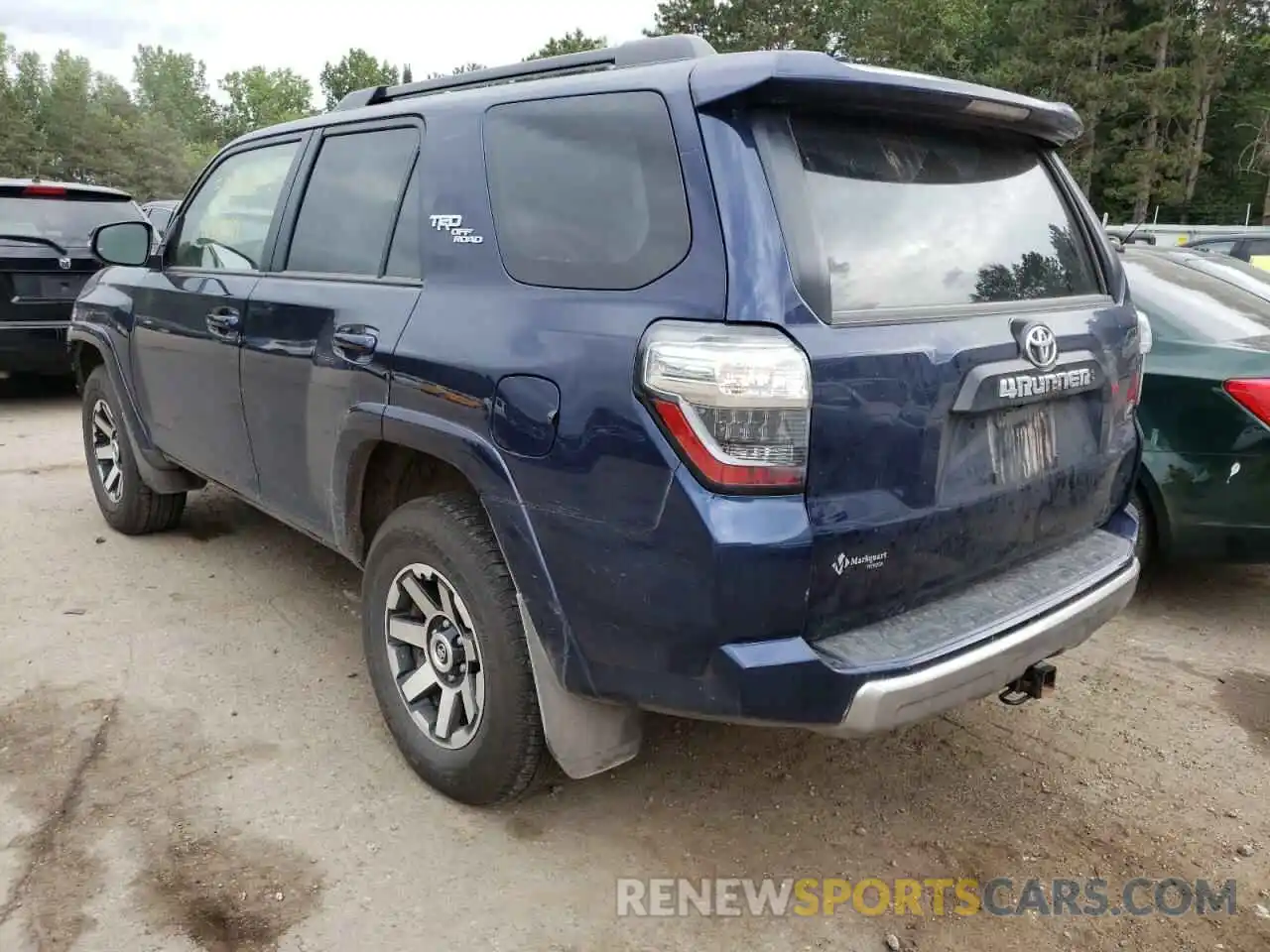 3 Фотография поврежденного автомобиля JTERU5JR4M5866763 TOYOTA 4RUNNER 2021