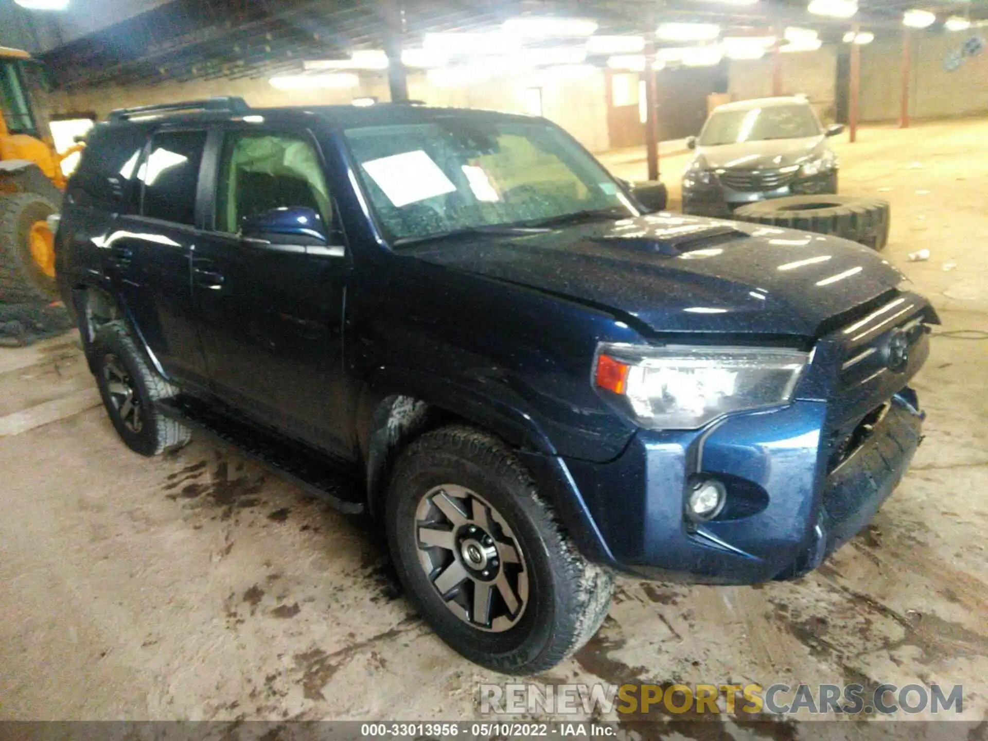 1 Photograph of a damaged car JTERU5JR4M5939498 TOYOTA 4RUNNER 2021