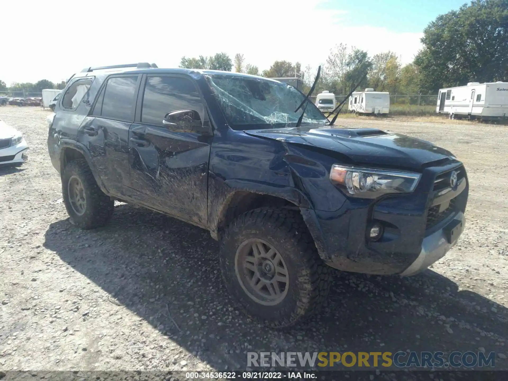 1 Photograph of a damaged car JTERU5JR4M5955359 TOYOTA 4RUNNER 2021