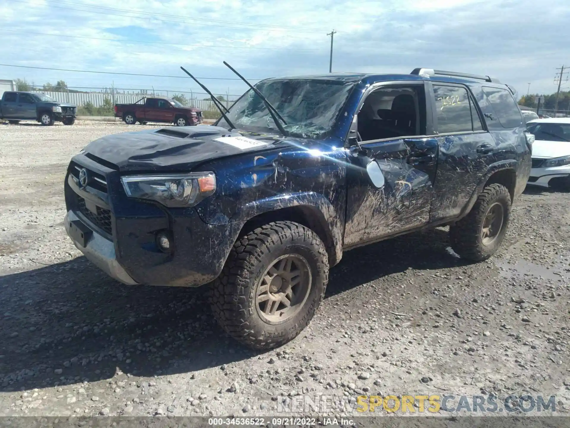 2 Photograph of a damaged car JTERU5JR4M5955359 TOYOTA 4RUNNER 2021