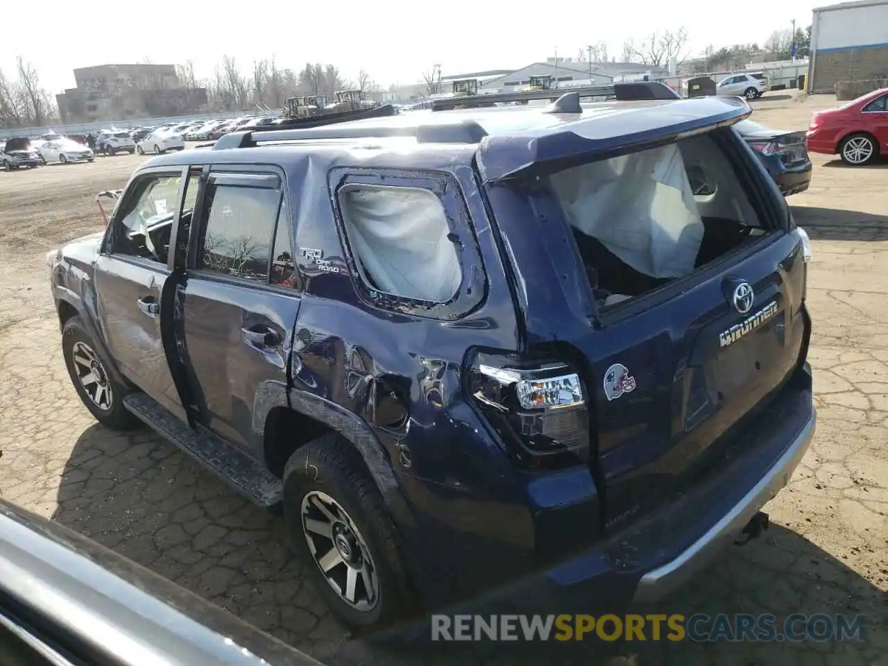 3 Photograph of a damaged car JTERU5JR5M5861409 TOYOTA 4RUNNER 2021