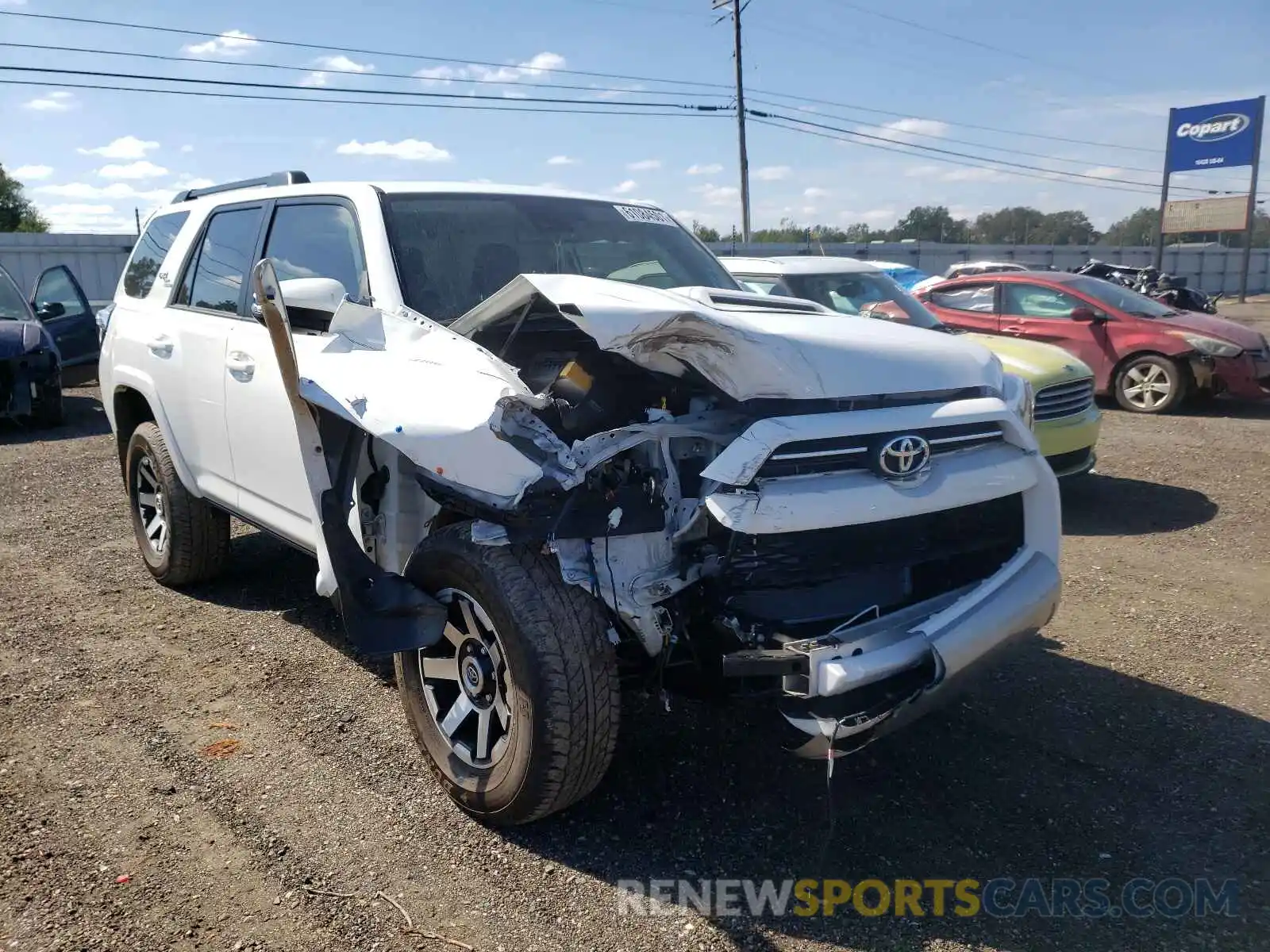 1 Photograph of a damaged car JTERU5JR5M5866092 TOYOTA 4RUNNER 2021