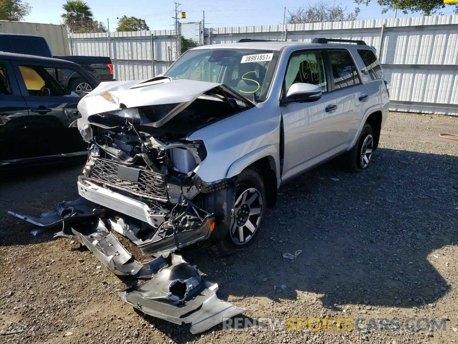 2 Photograph of a damaged car JTERU5JR5M5897116 TOYOTA 4RUNNER 2021