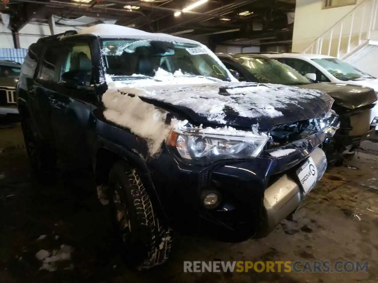 1 Photograph of a damaged car JTERU5JR5M5938554 TOYOTA 4RUNNER 2021