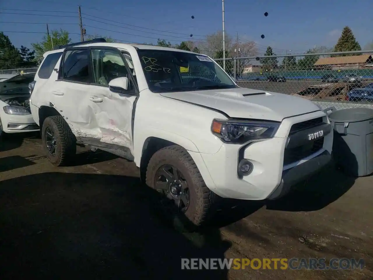 1 Photograph of a damaged car JTERU5JR5M5959291 TOYOTA 4RUNNER 2021