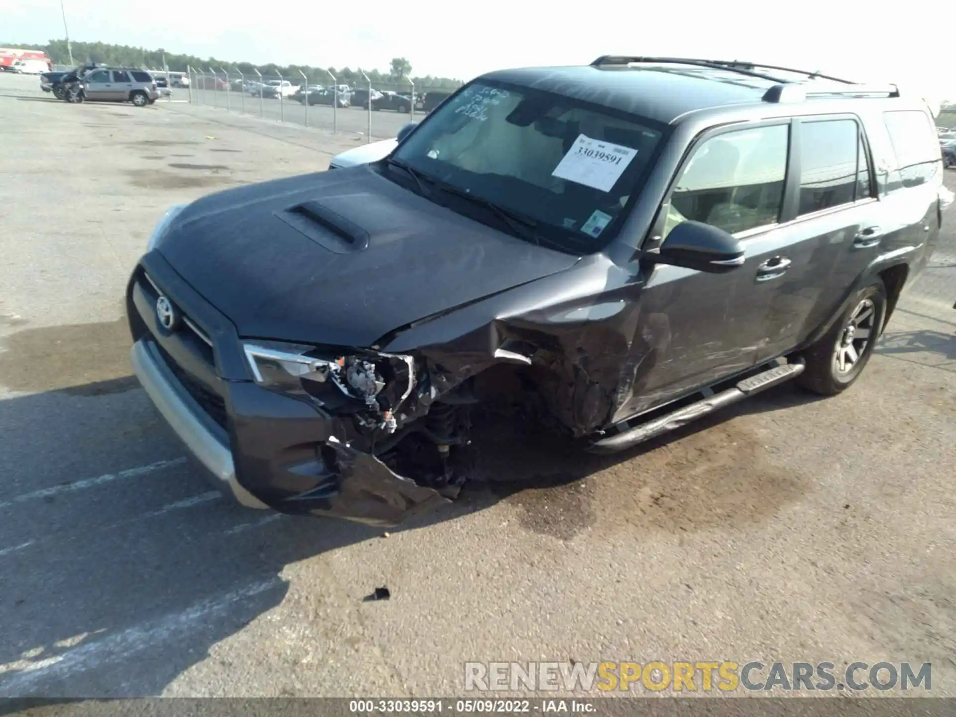 2 Photograph of a damaged car JTERU5JR6M5873634 TOYOTA 4RUNNER 2021