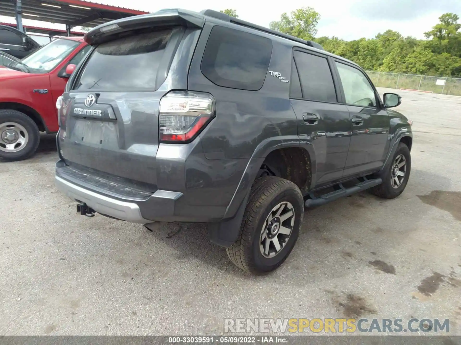 4 Фотография поврежденного автомобиля JTERU5JR6M5873634 TOYOTA 4RUNNER 2021