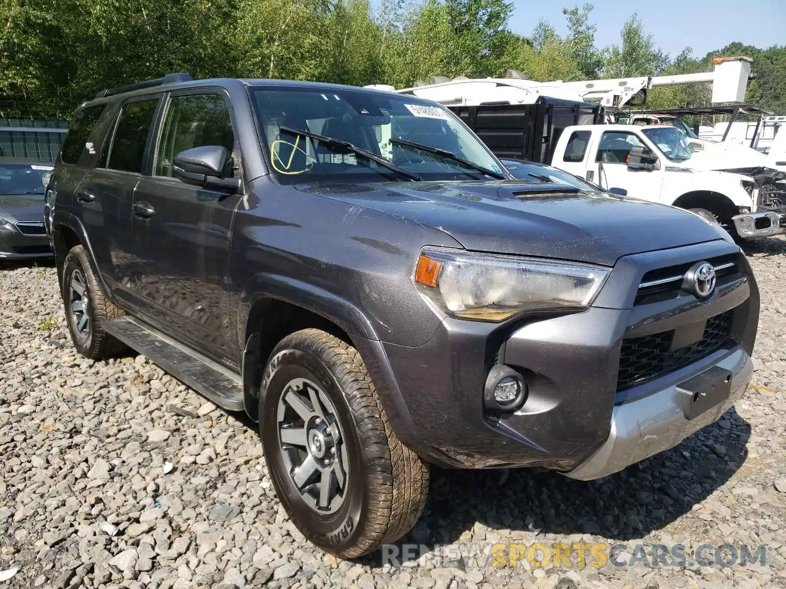 1 Photograph of a damaged car JTERU5JR6M5874766 TOYOTA 4RUNNER 2021