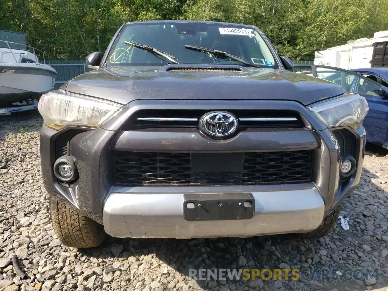 9 Photograph of a damaged car JTERU5JR6M5874766 TOYOTA 4RUNNER 2021