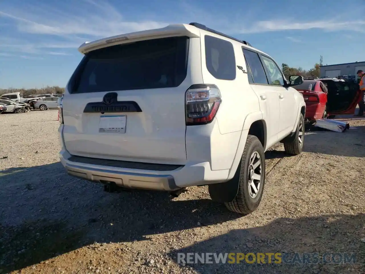 4 Photograph of a damaged car JTERU5JR6M5891857 TOYOTA 4RUNNER 2021