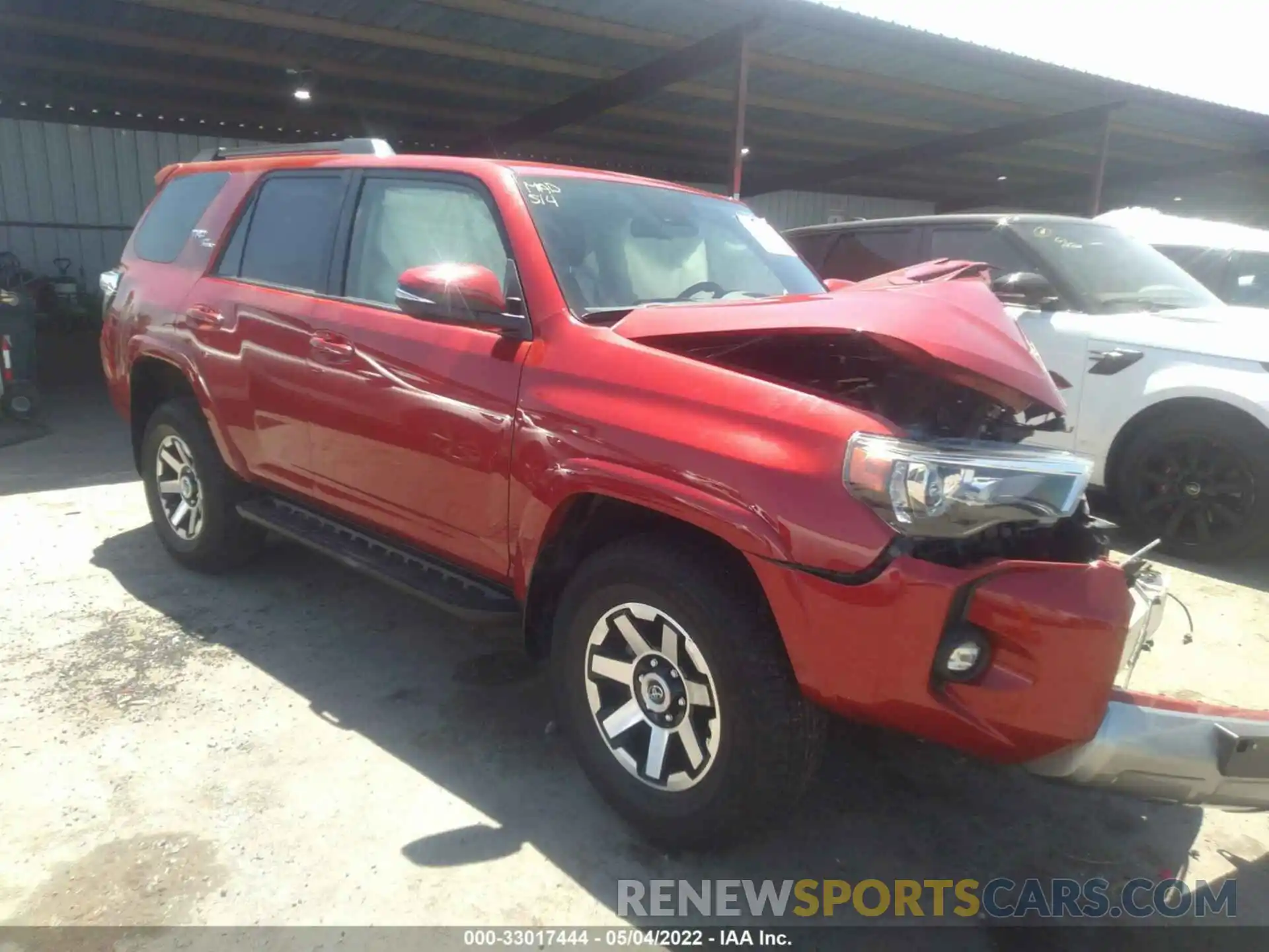 1 Photograph of a damaged car JTERU5JR6M5901318 TOYOTA 4RUNNER 2021