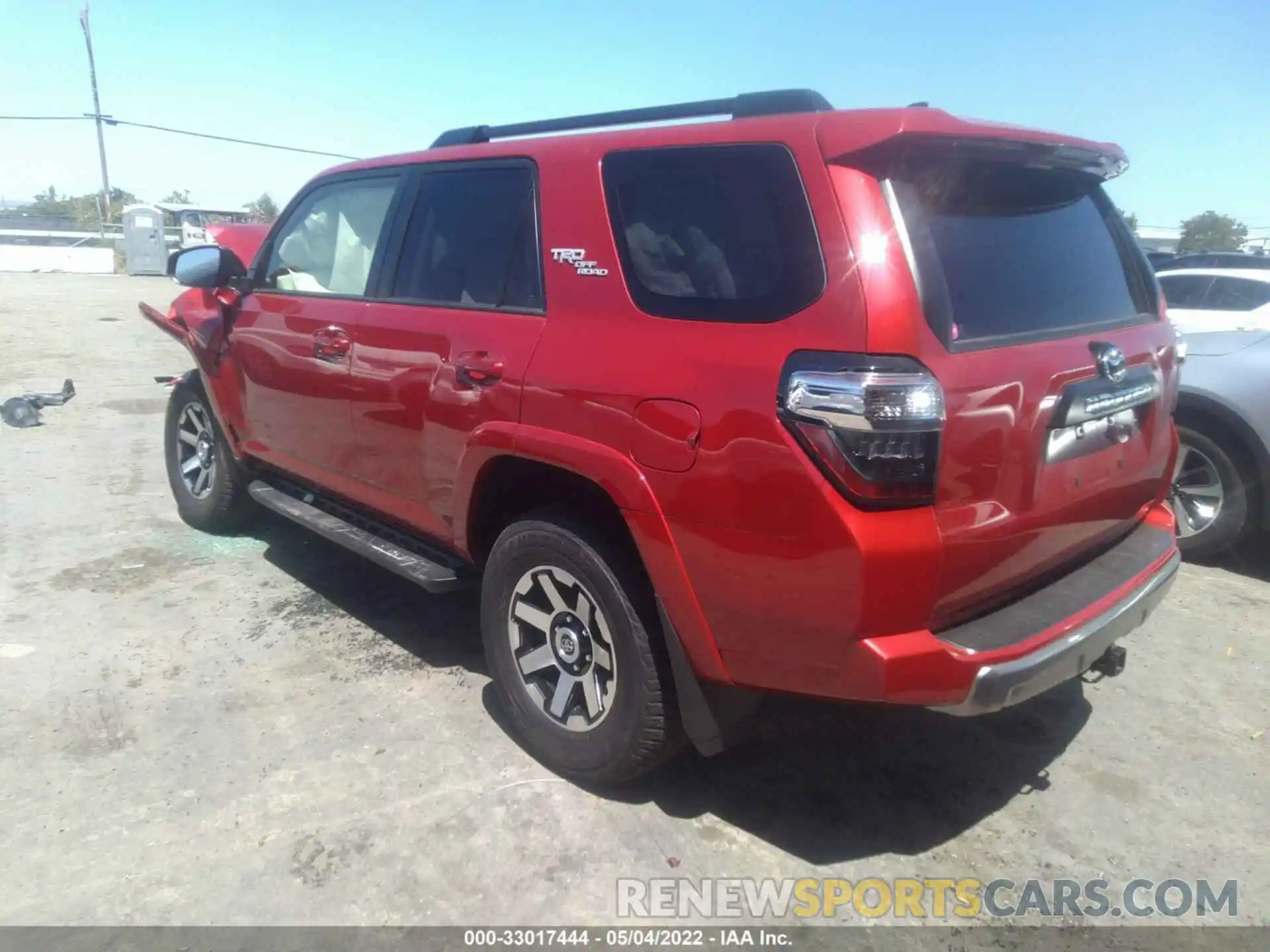 3 Photograph of a damaged car JTERU5JR6M5901318 TOYOTA 4RUNNER 2021