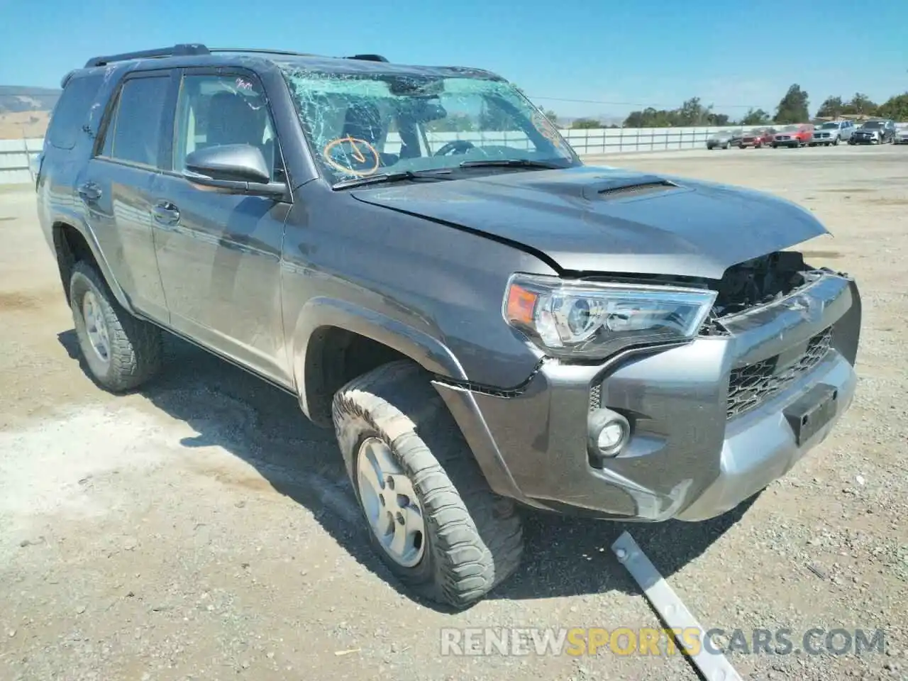 1 Photograph of a damaged car JTERU5JR6M5913226 TOYOTA 4RUNNER 2021