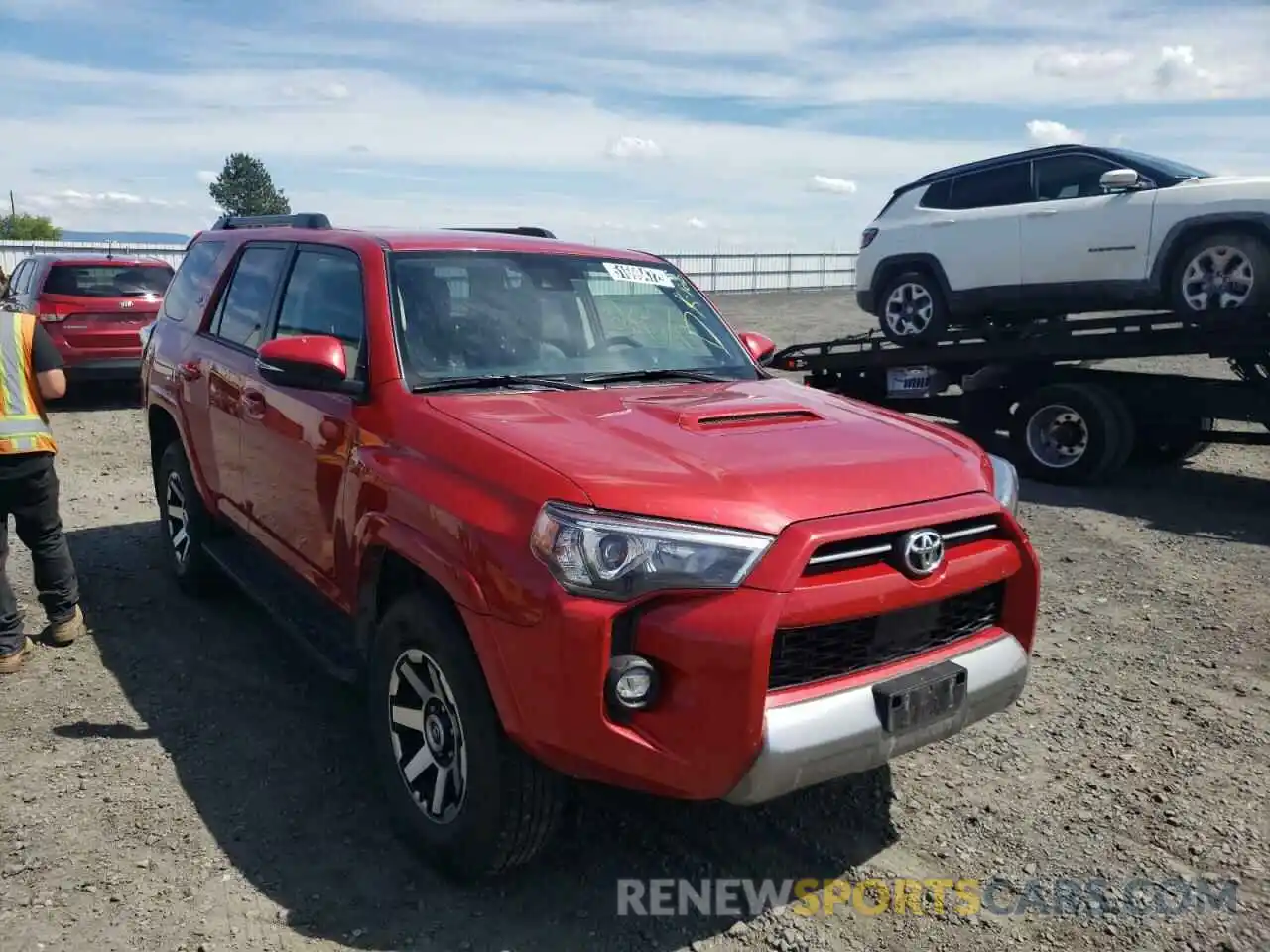 1 Photograph of a damaged car JTERU5JR6M5932732 TOYOTA 4RUNNER 2021