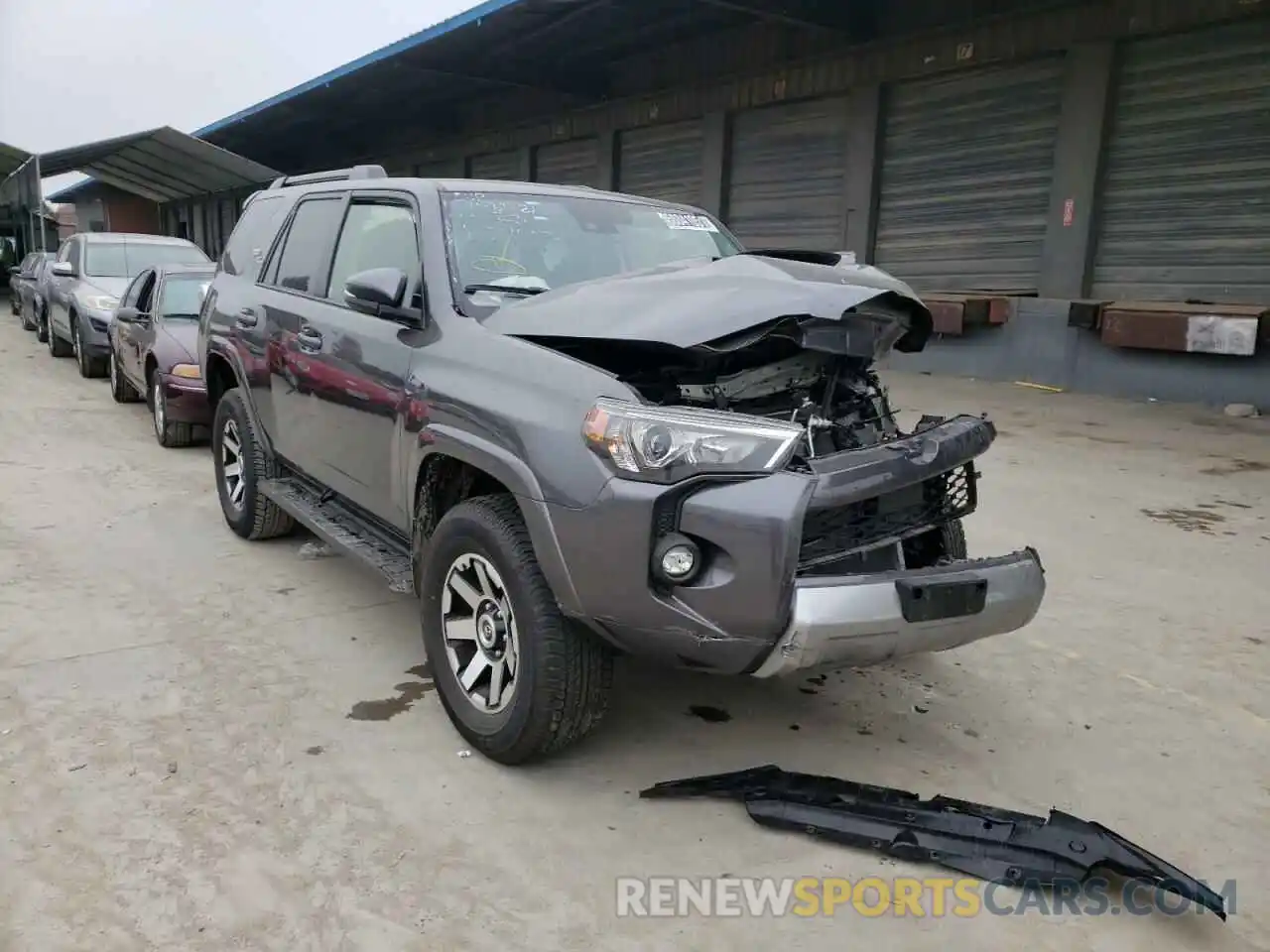 1 Photograph of a damaged car JTERU5JR6M5932830 TOYOTA 4RUNNER 2021