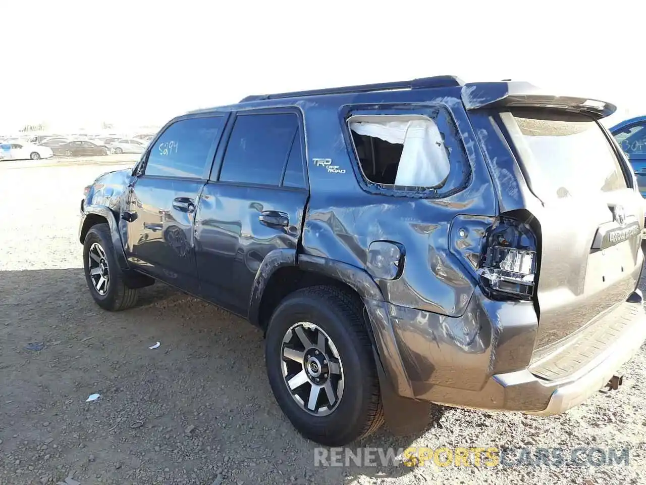 9 Photograph of a damaged car JTERU5JR6M5964189 TOYOTA 4RUNNER 2021