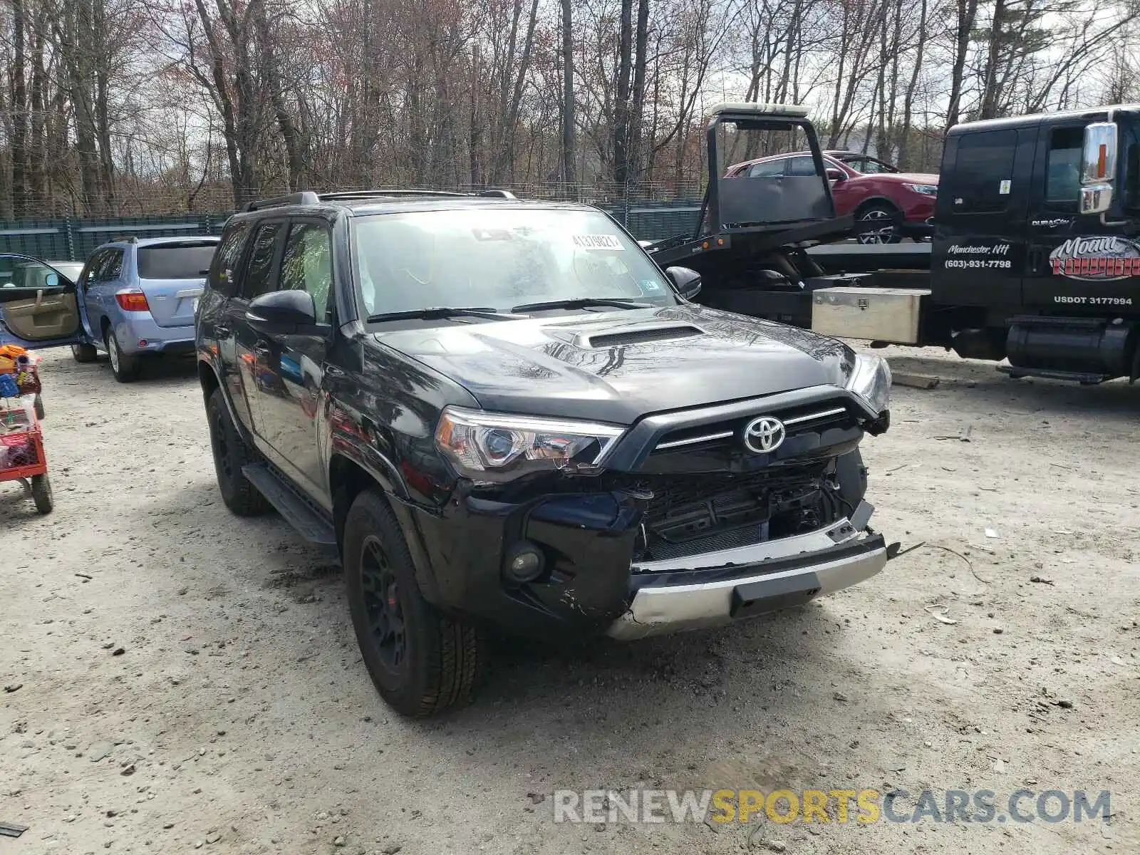 1 Photograph of a damaged car JTERU5JR7M5839010 TOYOTA 4RUNNER 2021