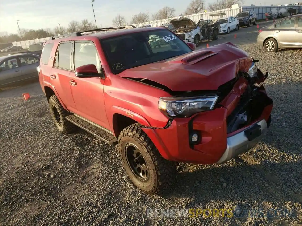 1 Photograph of a damaged car JTERU5JR7M5849844 TOYOTA 4RUNNER 2021